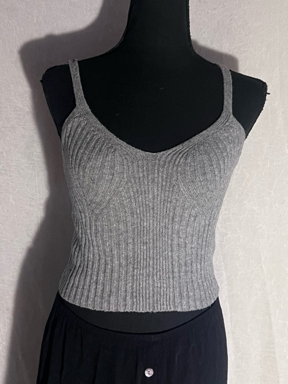 Auden Gray Ribbed Knit crop top